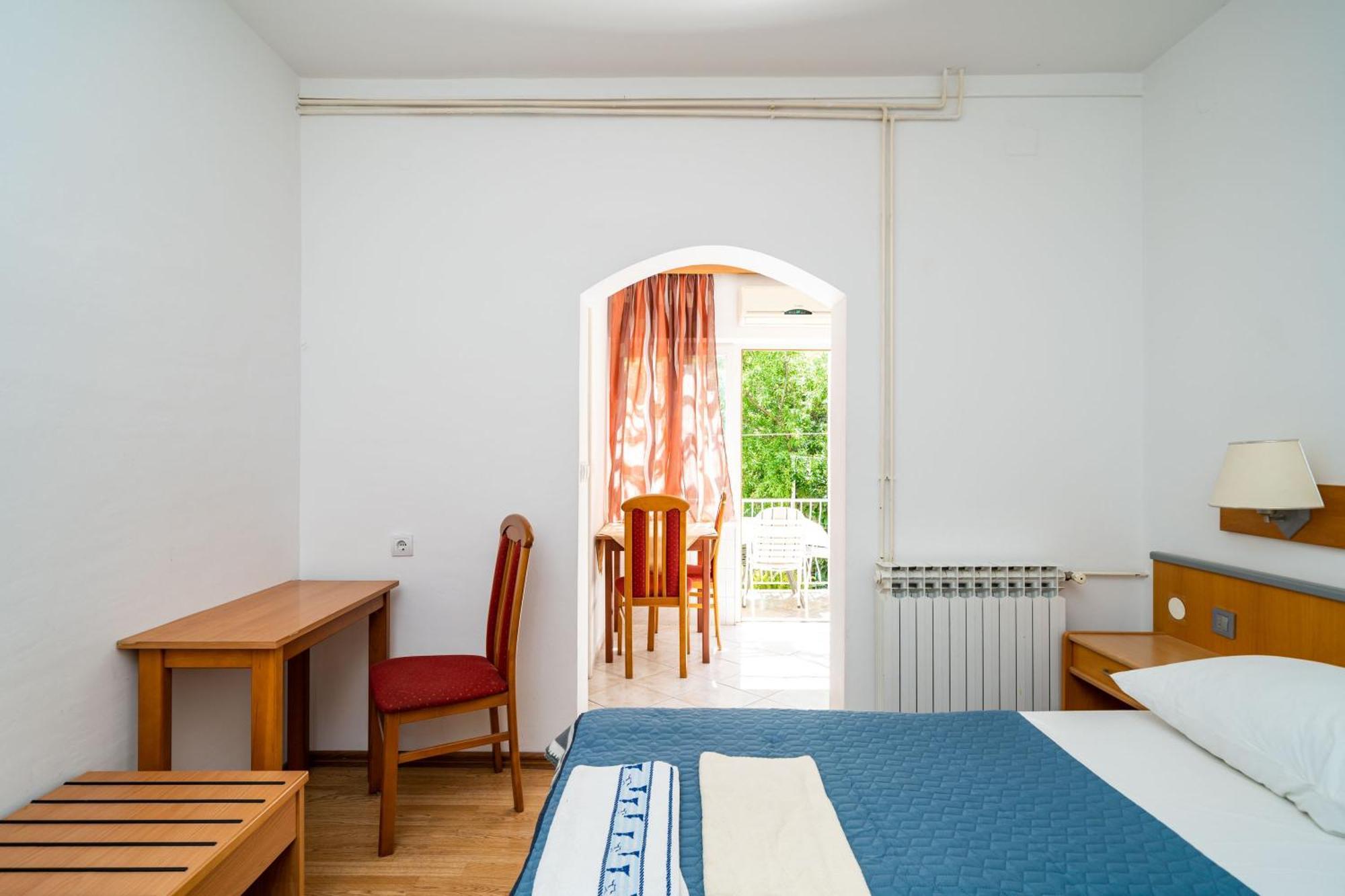 Apartments Klis Mlini Szoba fotó