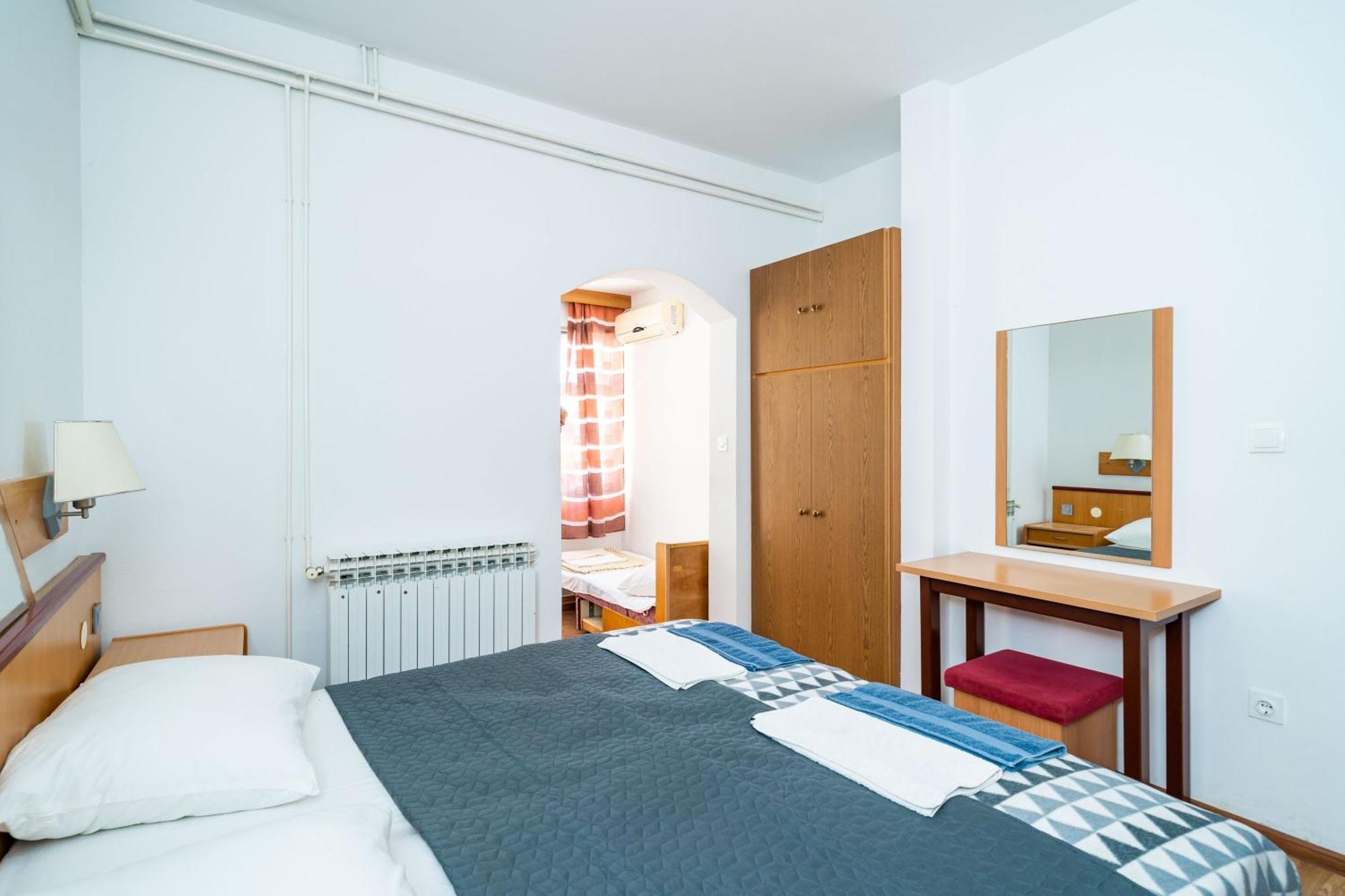 Apartments Klis Mlini Szoba fotó
