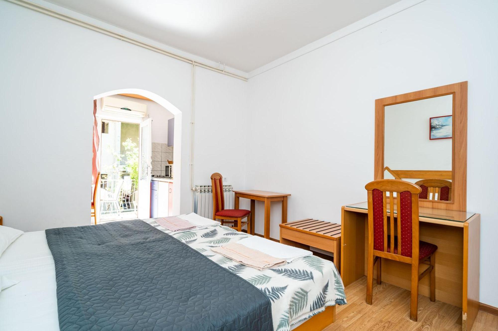 Apartments Klis Mlini Szoba fotó