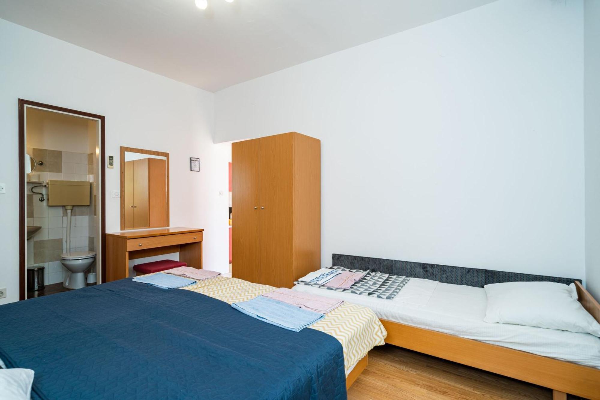 Apartments Klis Mlini Szoba fotó