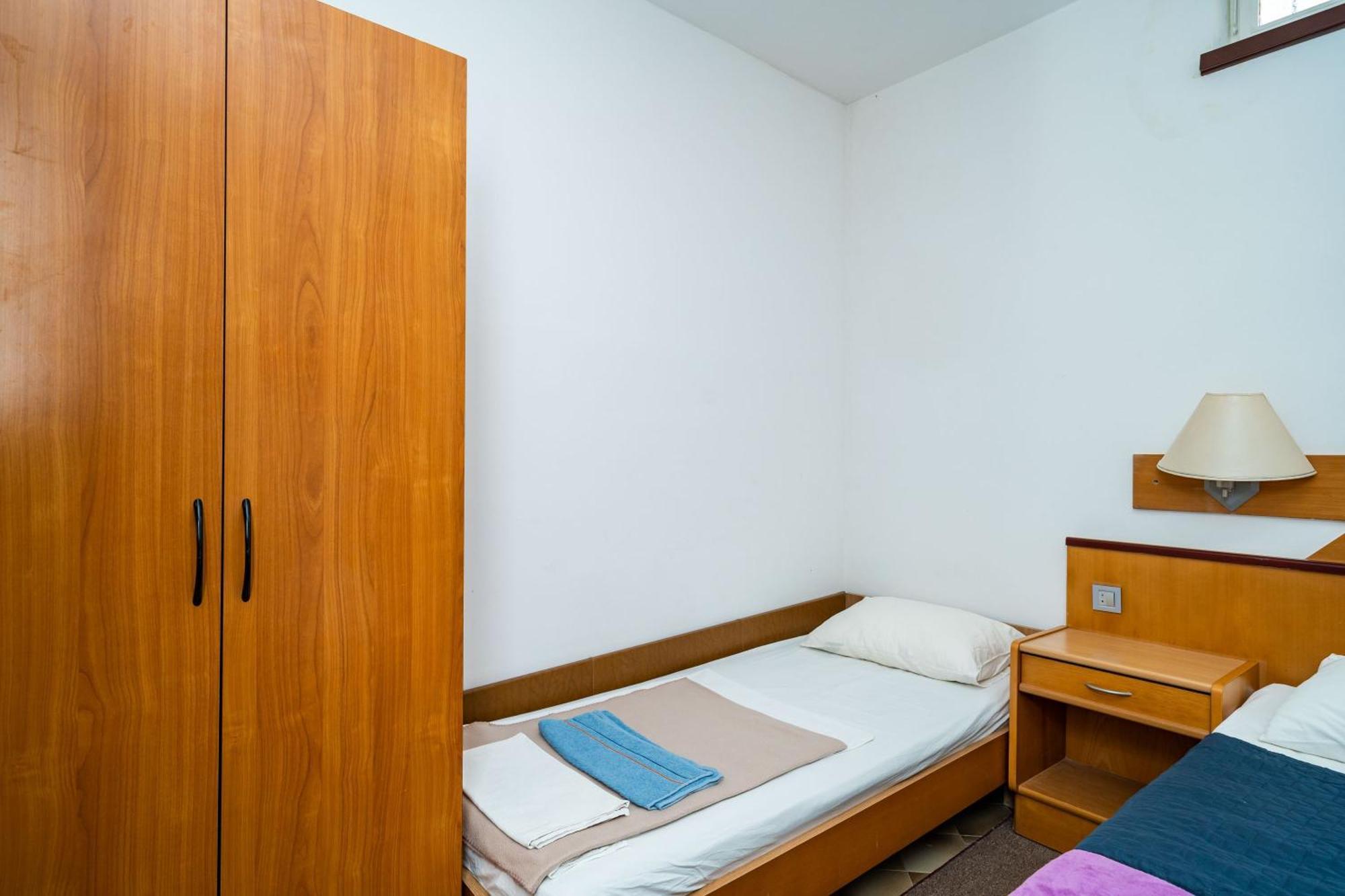 Apartments Klis Mlini Szoba fotó
